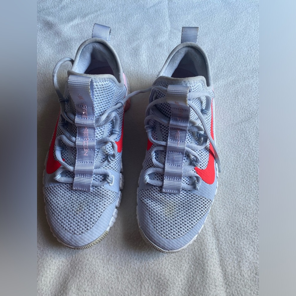 Nike Kids Gray Mesh Sneakers with Bright Red Swoosh